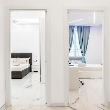 Luxury Steps From Sea Appartamento *
